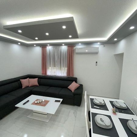 Apartman Jovana Bileca Екстер'єр фото