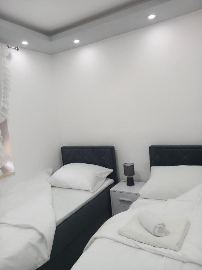 Apartman Jovana Bileca Екстер'єр фото